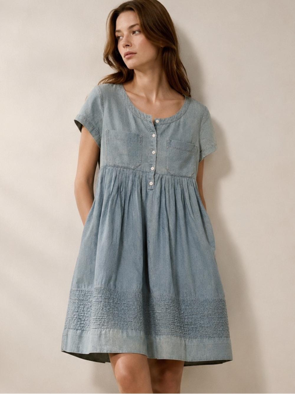 MaxMara Weekend light blue chambray babydoll short sleeve dress, size S